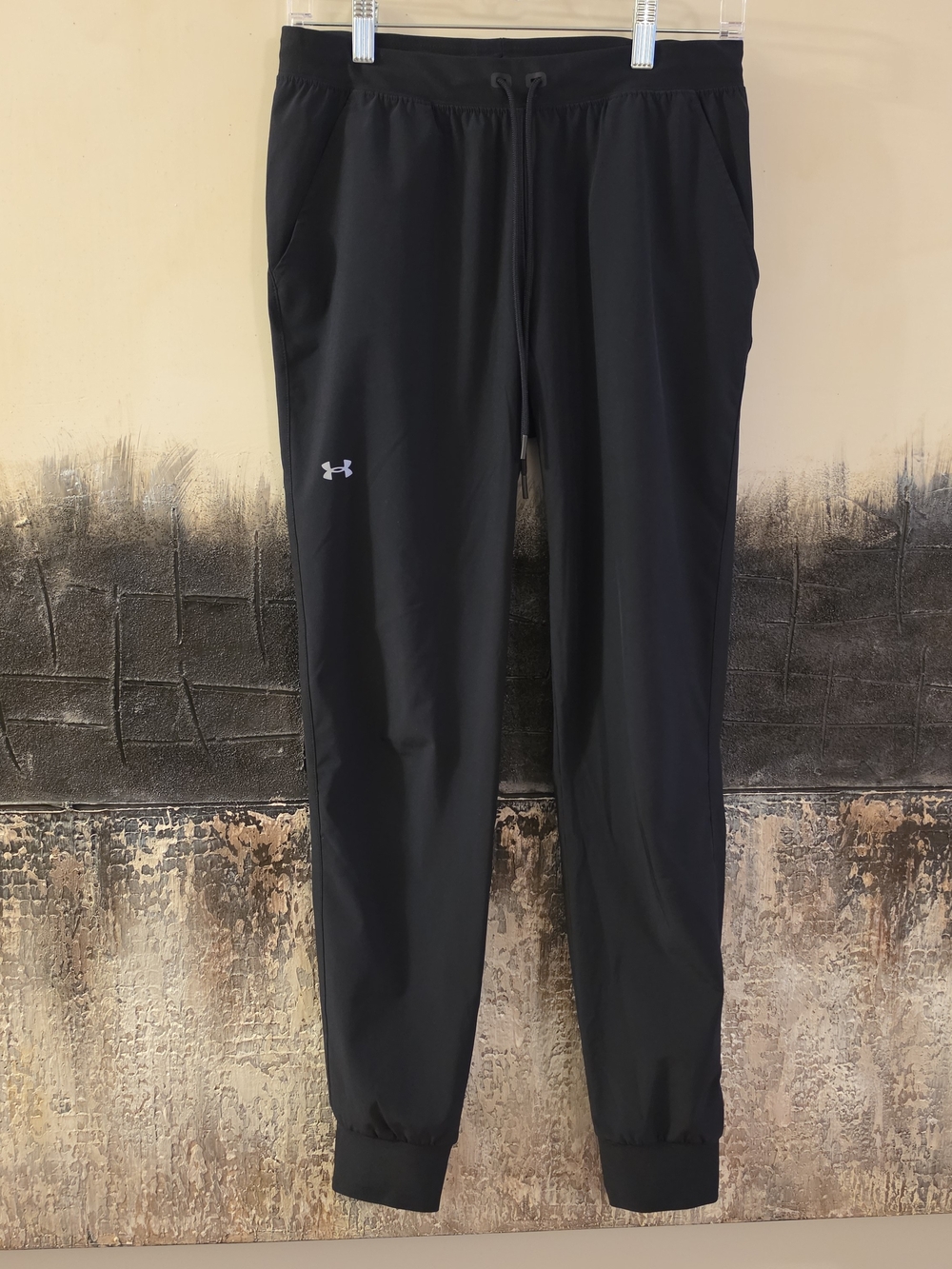 Under Armour Men’s Black Performance Jogger Pants